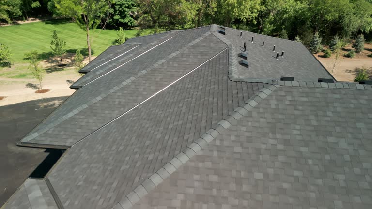 Emergency Roof Repair in Lakesite, TN